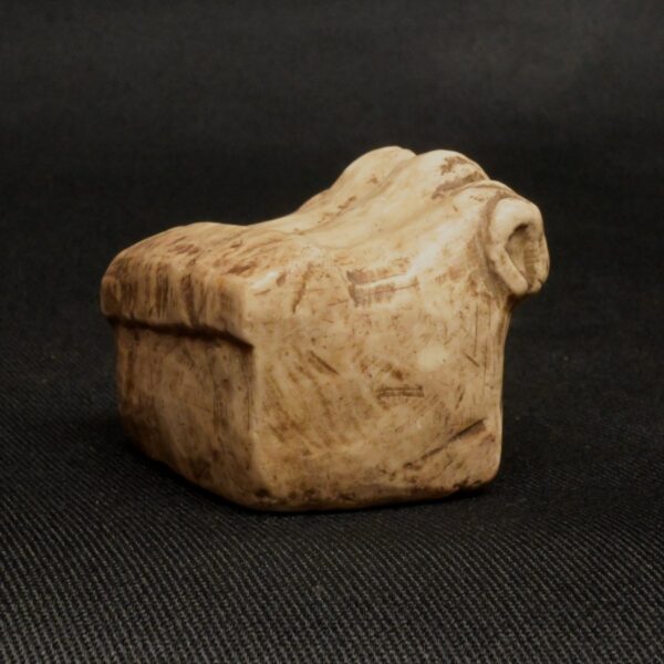 Colonial Quartz Stone Illa with Four Ram Heads - Antique Decor - Image 7