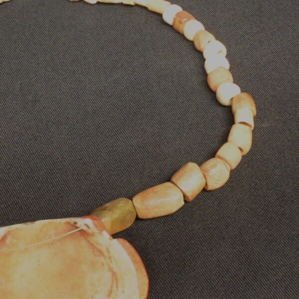 Pre-Columbian Moche Necklace with Joyful Feline Face - Image 16