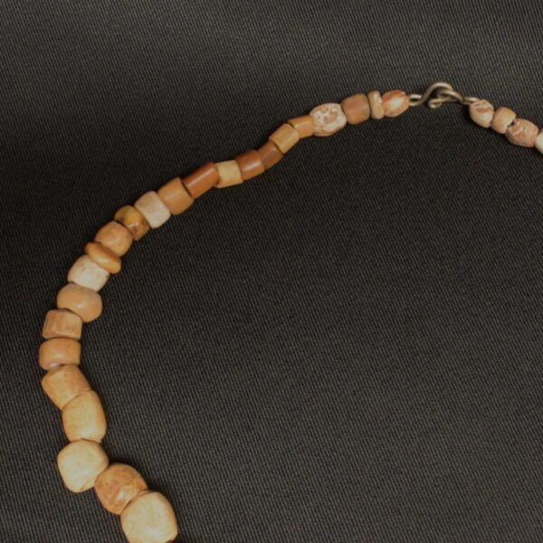 Pre-Columbian Moche Necklace with Joyful Feline Face - Image 18