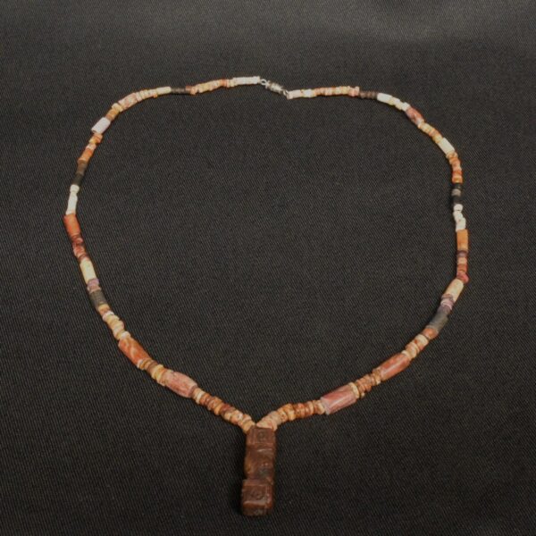 Moche Pre-Columbian Spondylus Ritual Necklace with Wood & Precious Stones - Image 12
