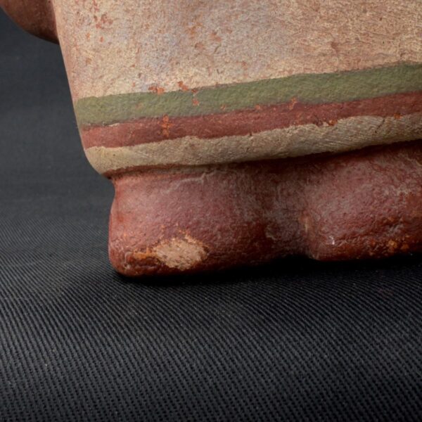 Handcrafted Chimu Ceramic Cuchimilco Figurine - Image 10