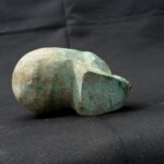 craneo de piedra verde turquesa - Image 5