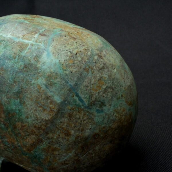 Turquoise Stone Skull - Unique Ritual Artifact - Image 9