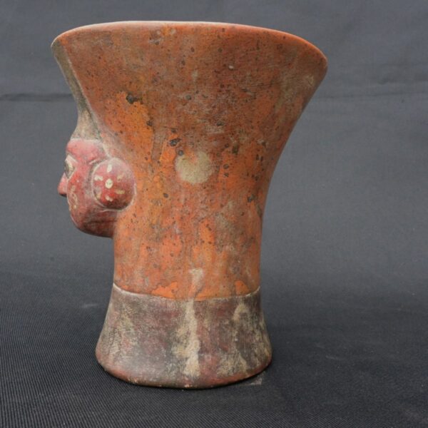 Pre-Columbian Tiahuanaco Ceremonial Ceramic Vessel - Image 2