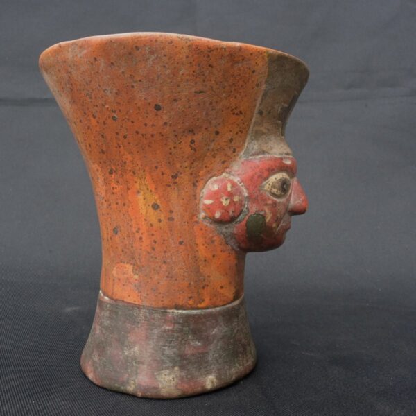Pre-Columbian Tiahuanaco Ceremonial Ceramic Vessel - Image 4