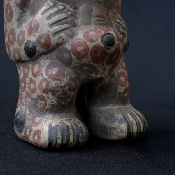Pre-Columbian Tiahuanaco Pachamama Ceramic Figurine - Image 7