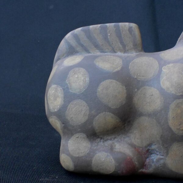 Pre-Columbian Tiahuanaco Ceramic Puma Figurine - Ritual Artifact - Image 7