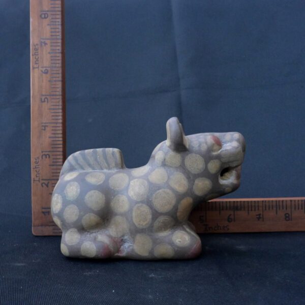 Pre-Columbian Tiahuanaco Ceramic Puma Figurine - Ritual Artifact - Image 10