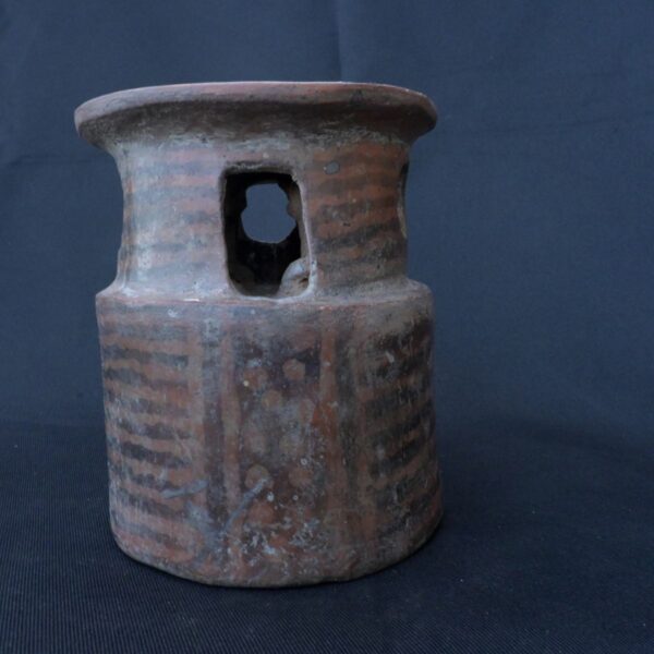 Unique Pre-Columbian Vicus Ceramic Whistle with Intricate Design - Image 4