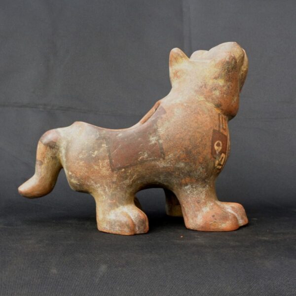 Pre-Columbian Tiahuanaco Ceramic Puma Container - Image 5