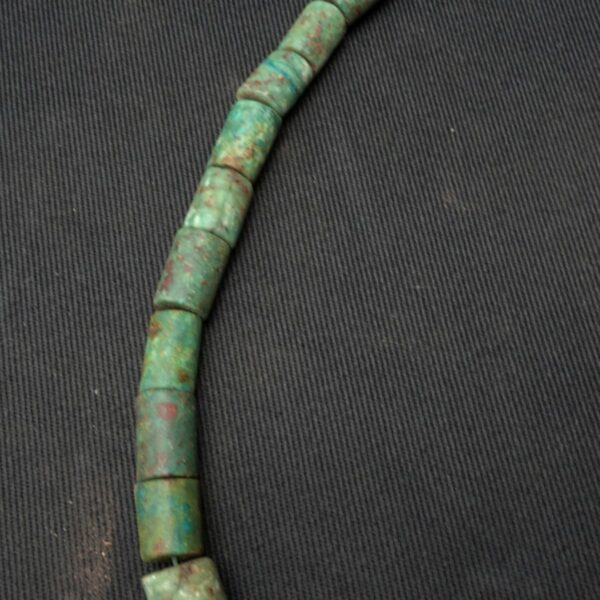 Pre Columbian Chavin Turquoise Stone Necklace Ritual Artifact - Image 2