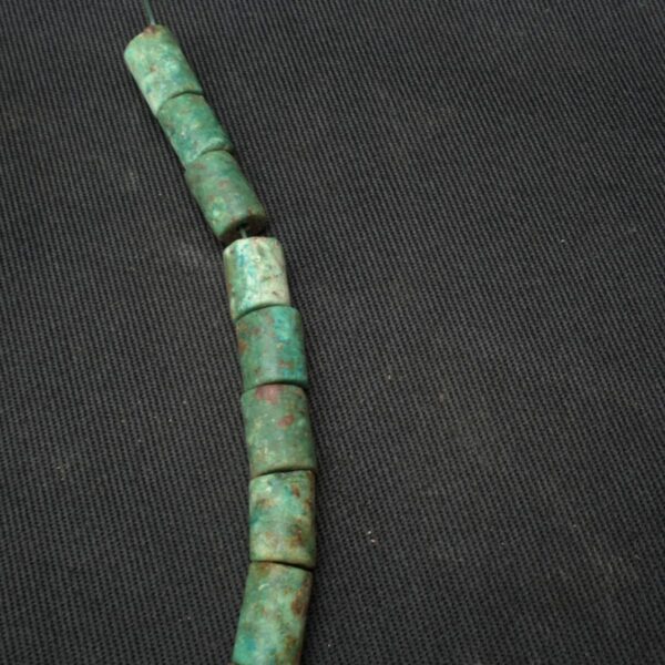 Pre Columbian Chavin Turquoise Stone Necklace Ritual Artifact - Image 4