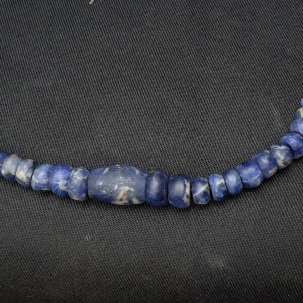 Pre Columbian Chavin Sodalite Necklace Ritual Artifact - Image 3