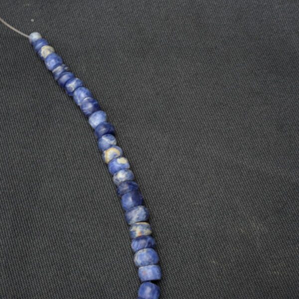 Pre Columbian Chavin Sodalite Necklace Ritual Artifact - Image 4
