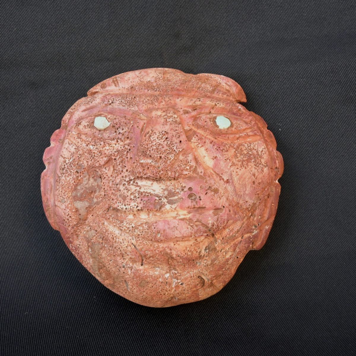 DSC_8664 máscara de espondilus o concha de mar moche - Image 1