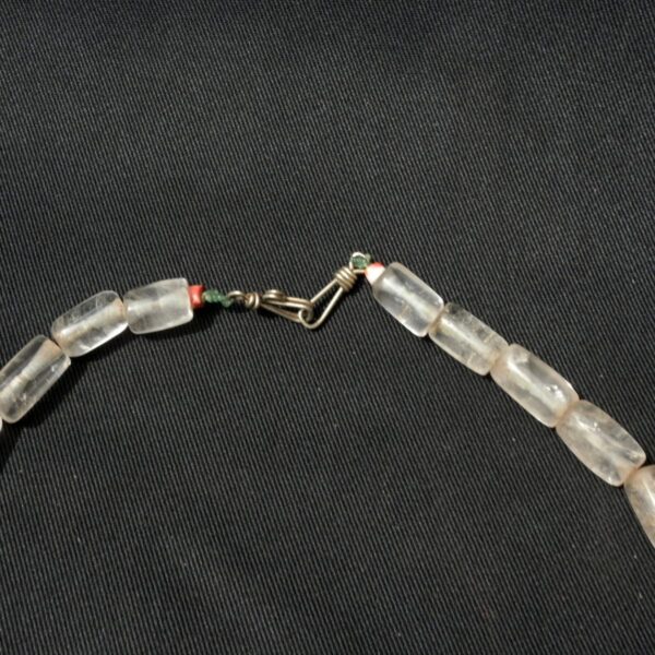 Pre-Columbian Chavín Quartz and Turquoise Ceremonial Necklace - Image 5