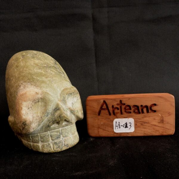 Pre-Columbian Paracas Turquoise Stone Skull with Ritual Significance - Image 9