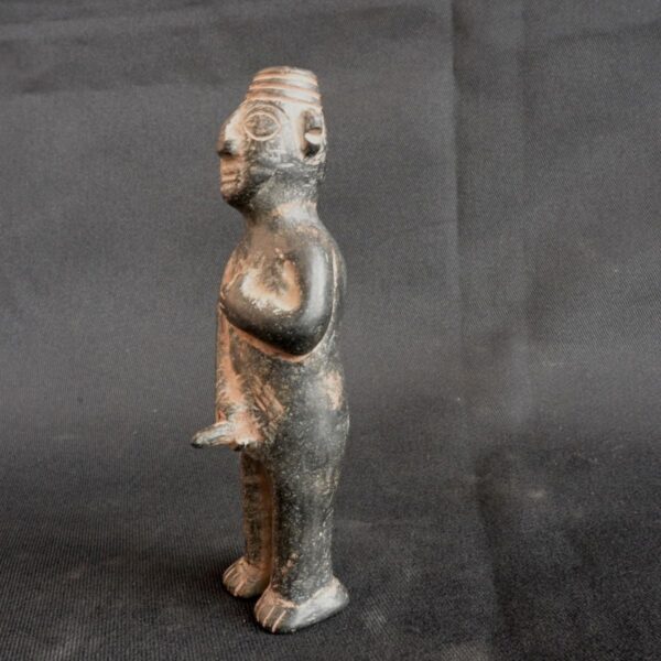 Pre-Columbian Inca Stone Figure of Pacha Papa - Image 2