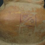 Pre Columbian Moche Ceramic Noblewoman Vessel Ancient Artifact - Imagen 15