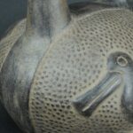 Pre Columbian Moche Black Ceramic Bottle Ritual Artifact Peru - Imagen 14