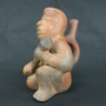 Pre Columbian Moche Ceramic Soldier Vessel Ritual Artifact Collectible - Imagen 3