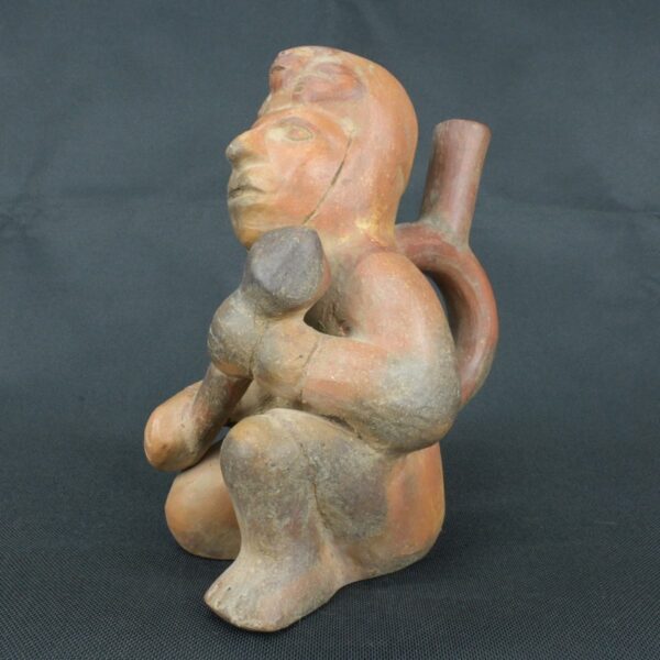 Pre Columbian Moche Ceramic Soldier Vessel Ritual Artifact Collectible - Imagen 3