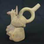 Pre Columbian Moche Ceramic Head Bottle Ceremonial Artifact - Imagen 2