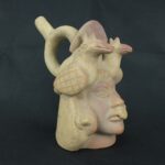 Pre Columbian Moche Ceramic Head Bottle Ceremonial Artifact - Imagen 7