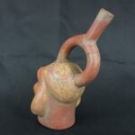 Pre Columbian Moche Ceramic Head Bottle Ritual Artifact Peru Collectible - Imagen 3