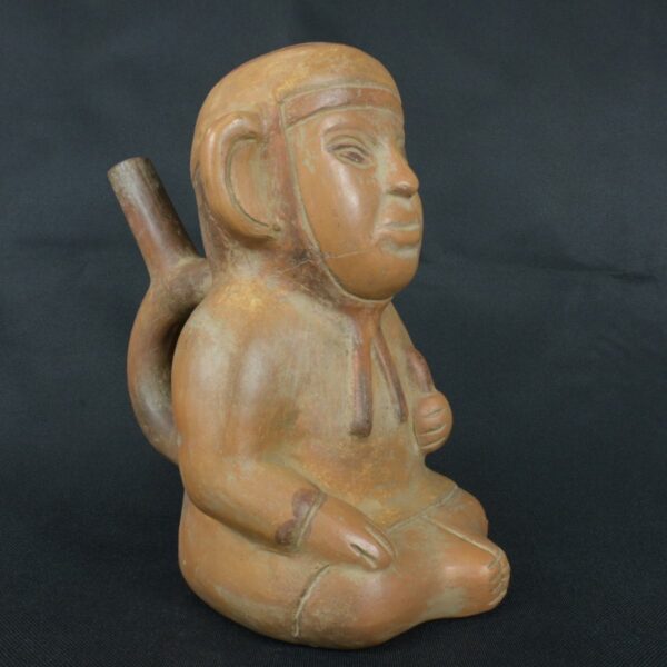 Pre Columbian Moche Ceramic Bottle Sitting Figure Ritual Artifact - Imagen 7