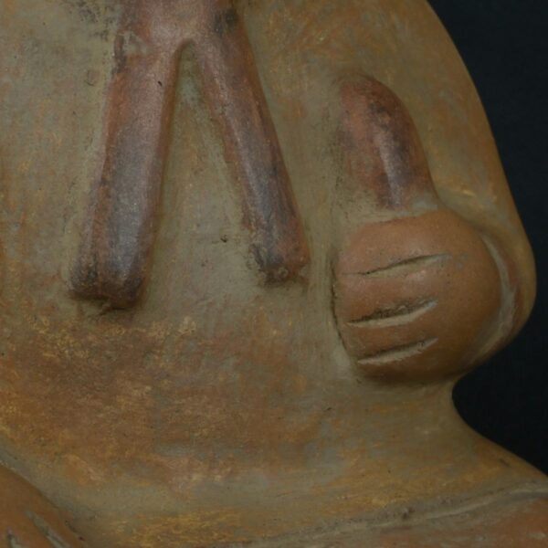 Pre Columbian Moche Ceramic Bottle Sitting Figure Ritual Artifact - Imagen 13