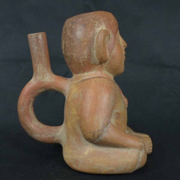 Pre Columbian Moche Ceramic Seated Figure Ritual Vessel - Imagen 6