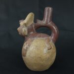 Pre Columbian Moche Ceramic Bottle Ritual Artifact Peru Collectible - Imagen 2