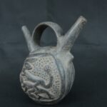 Pre Columbian Chimú Ceramic Ritual Bottle Ancient Artifact Peru - Imagen 2