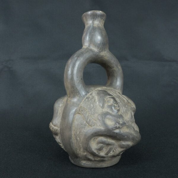 Pre Columbian Moche Ceramic Bottle Ritual Artifact Ancient Peru - Imagen 4