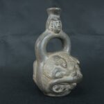 Pre Columbian Moche Ceramic Bottle Ritual Artifact Ancient Peru - Imagen 8