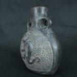 Pre Columbian Moche Ceramic Vessel Ancient Ritual Artifact Peru - Imagen 6