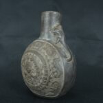 Pre Columbian Moche Black Ceramic Vessel Ritual Artifact Peru - Imagen 2