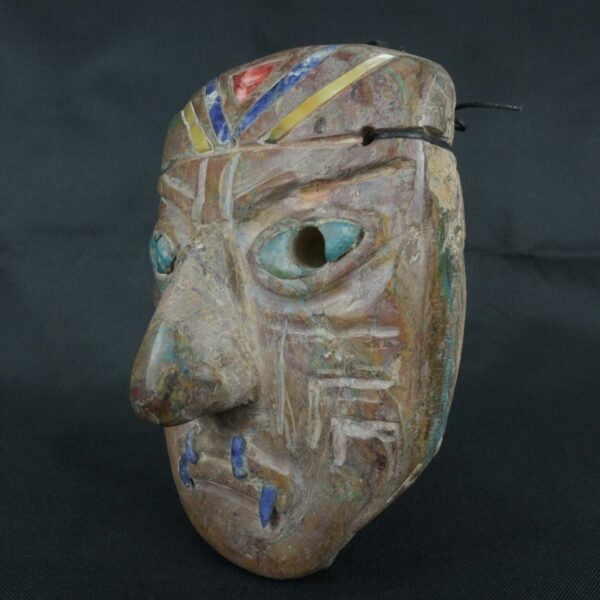 Pre Columbian Chavin Stone Mask Ritual Artifact with Inlays - Imagen 2