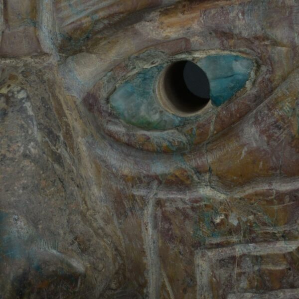Pre Columbian Chavin Stone Mask Ritual Artifact with Inlays - Imagen 11
