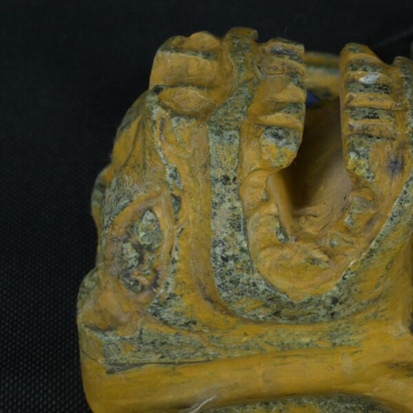 Pre Columbian Chavin Stone Mask Ritual Artifact with Inlays - Imagen 11