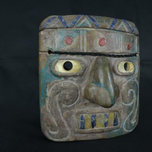 Pre Columbian Chavin Stone Mask Ritual Artifact with Inlays - Imagen 3