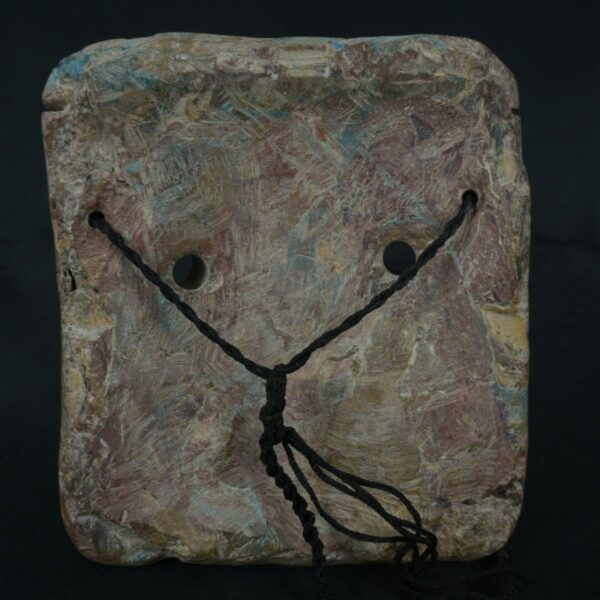 Pre Columbian Chavin Stone Mask Ritual Artifact with Inlays - Imagen 5