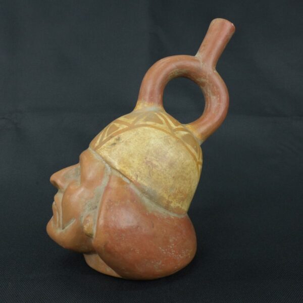 Pre Columbian Moche Ceramic Face Bottle Ceremonial Artifact Peru - Imagen 2