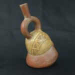 Pre Columbian Moche Ceramic Face Bottle Ceremonial Artifact Peru - Imagen 5