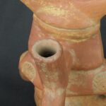 Pre Columbian Moche Ceramic Seated Priest Vessel Ritual Artifact - Imagen 14