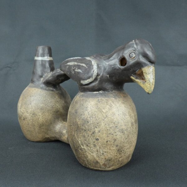 Pre Columbian Inca Ceramic Whistle Ancient Artifact Bird Design - Imagen 2
