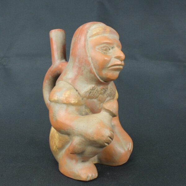 Pre Columbian Moche Ceramic Warrior Bottle Ceremonial Artifact - Imagen 6