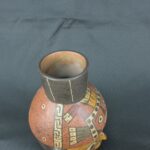 Pre Columbian Paracas Ceramic Ritual Bottle with Human Face Artifact - Imagen 9