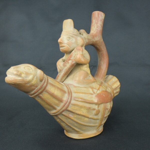 Pre Columbian Moche Ceramic Fisherman Vessel Ritual Artifact Peru - Imagen 8